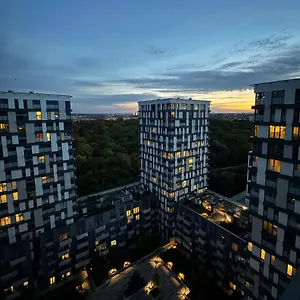 Apartment In Garden Towers